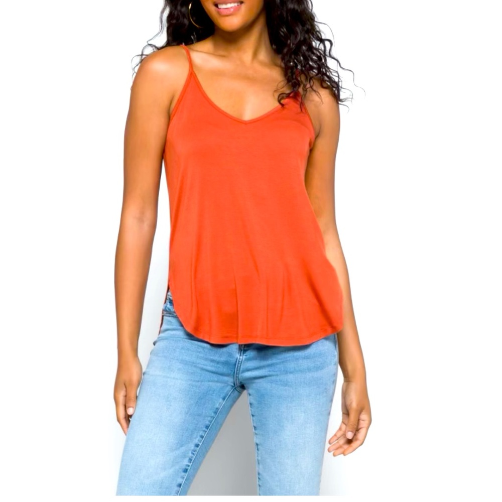 Eleisha back detail knit top